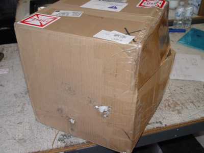 Damaged box during shipping of DESCO air hat