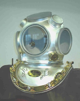 29400 Browne Commercial Diving Helmet