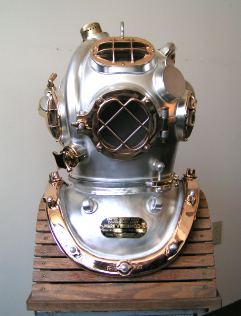 DESCO 29019 Mark V Diving Helmet